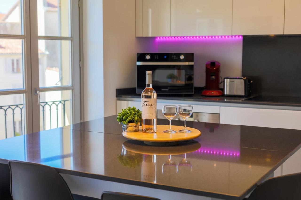 The Liberty Ap4200 By Riviera Holiday Homes Nice Luaran gambar